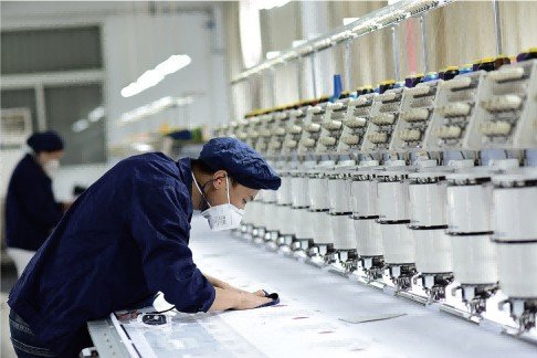 Tank Top Manufacturer — 5-Step QC, Low MOQ 44 custom beanie knit hat cuffed pom winter beanie — headwear-beanie-25